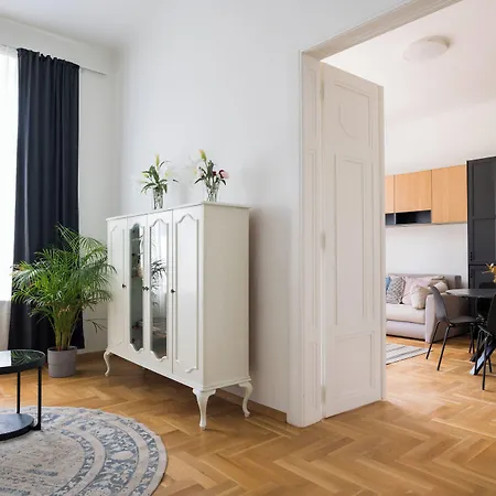 Doma Zagreb Aparthotel-3